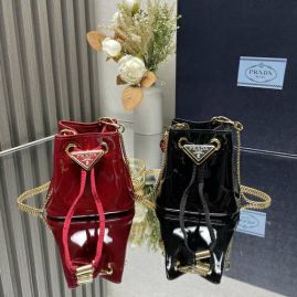 Picture of Prada Lady Handbags _SKUfw154570648fw